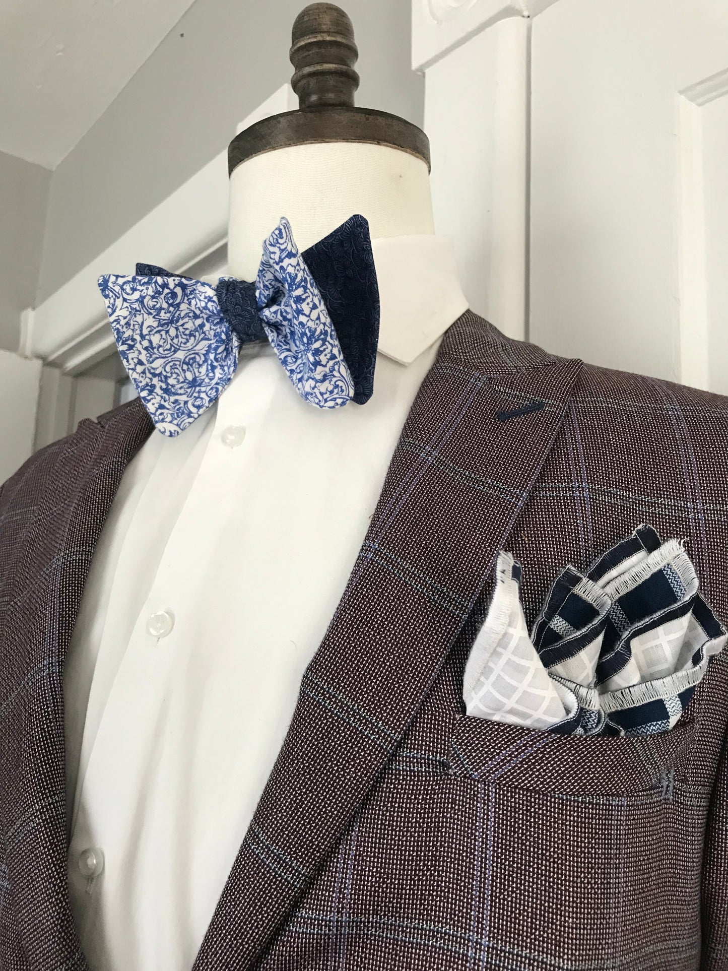 The Blues reversible Bowtie set (FATBOW)