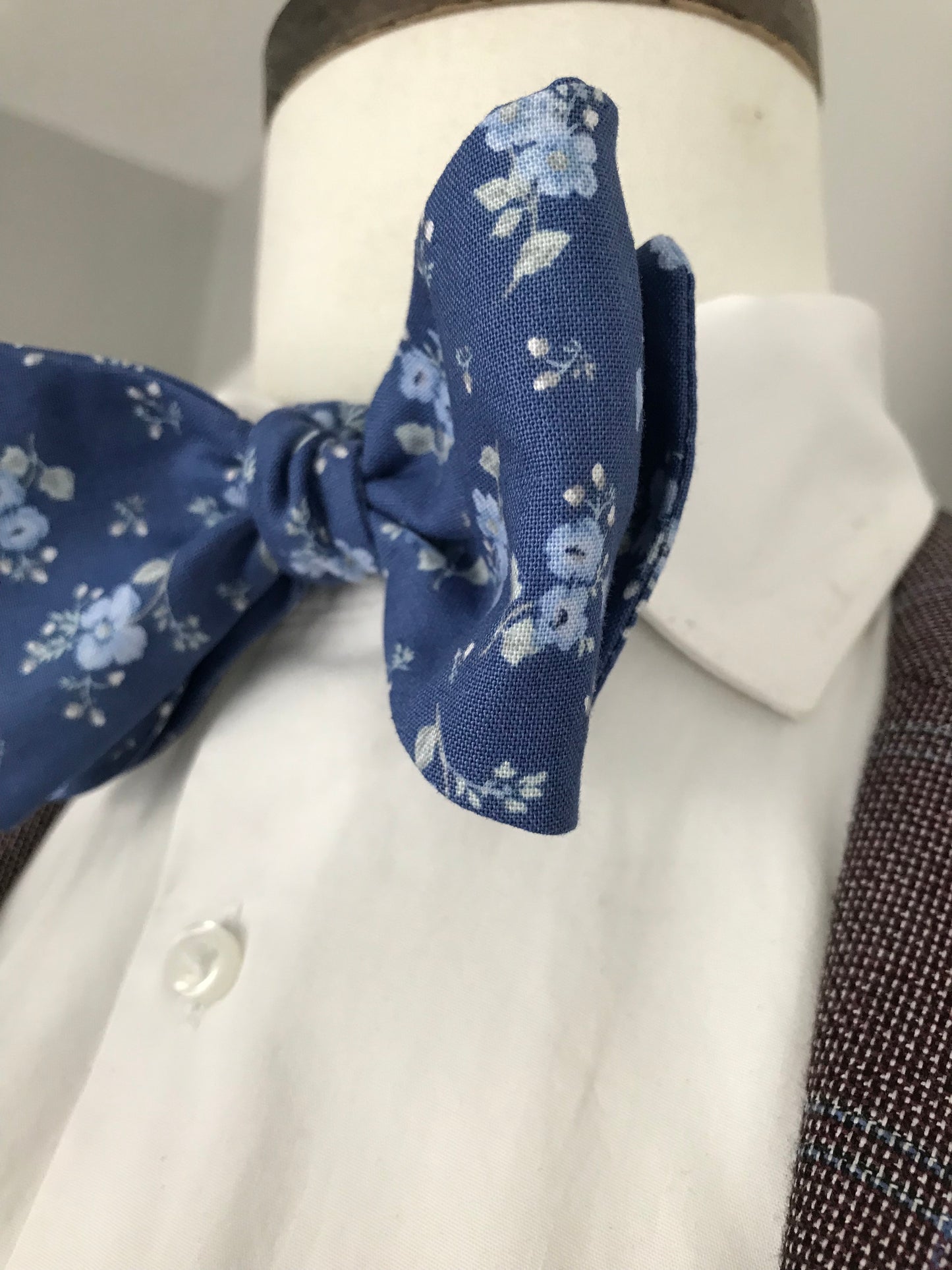 The Avenue Bowtie Set (traditional)