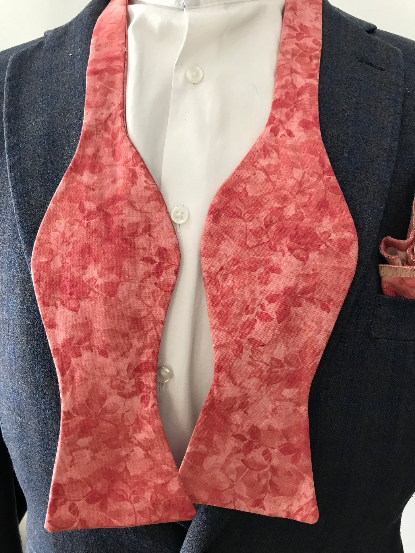 Rose print Bowtie Set (FATBOW)