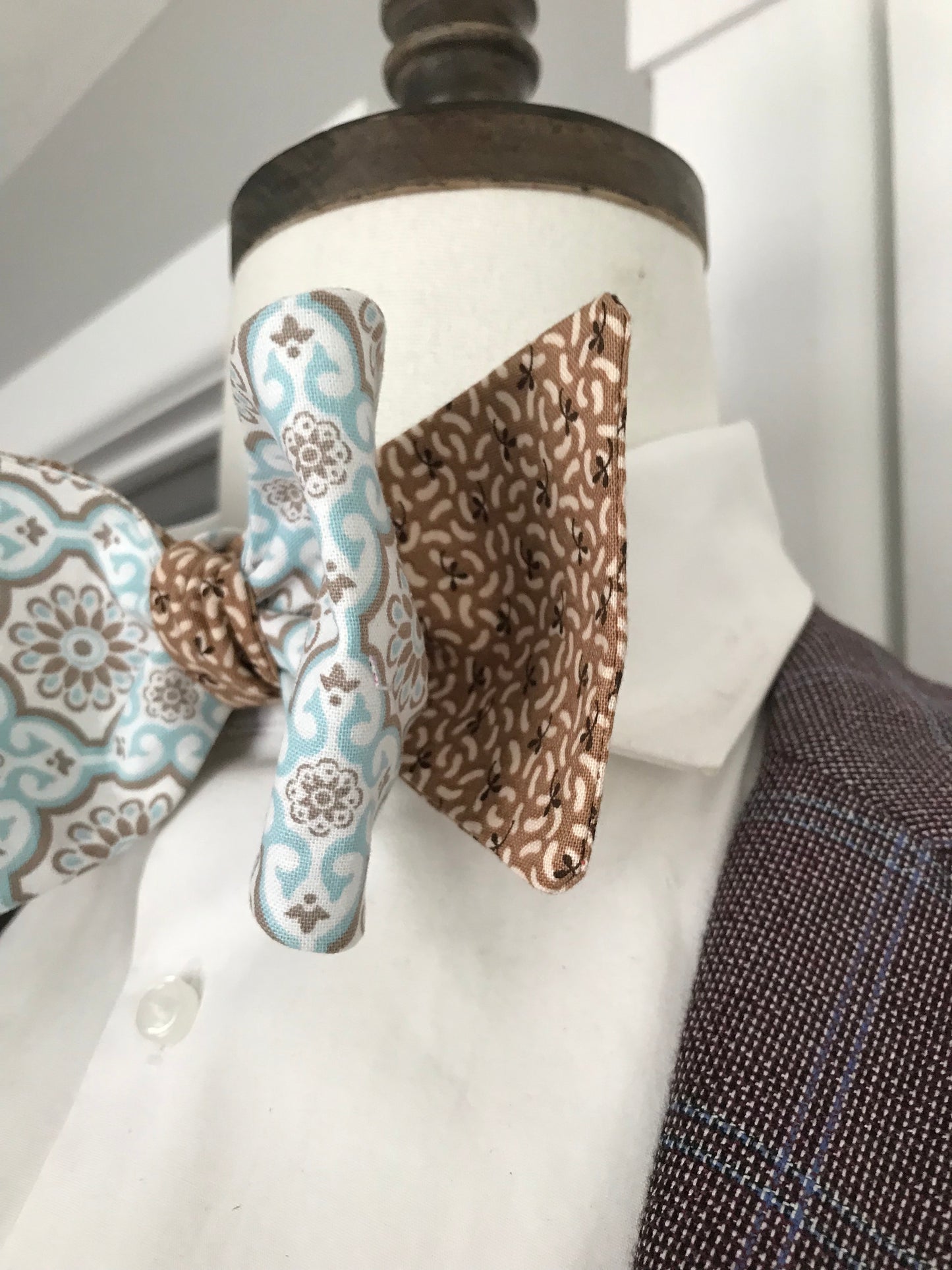 Brown and powder blue reversible Bowtie set (FATBOW)