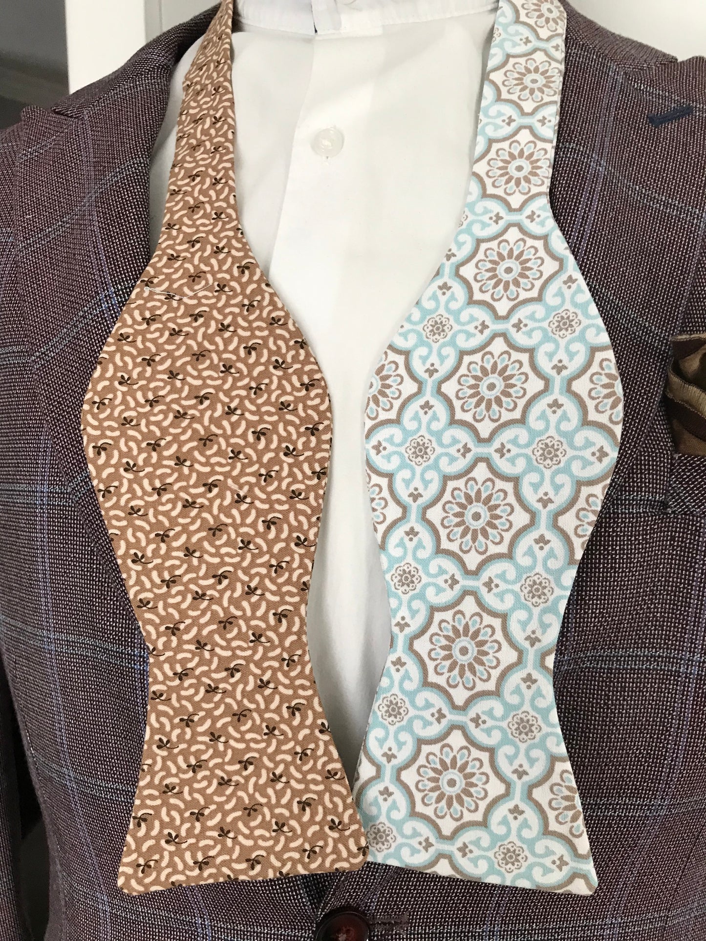 Brown and powder blue reversible Bowtie set (FATBOW)