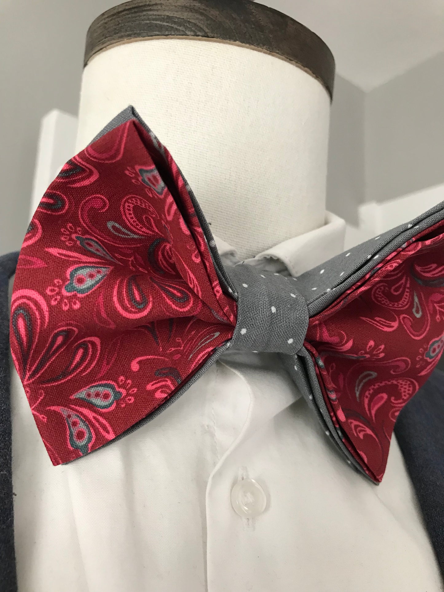 Burgundy and grey pretied bowtie