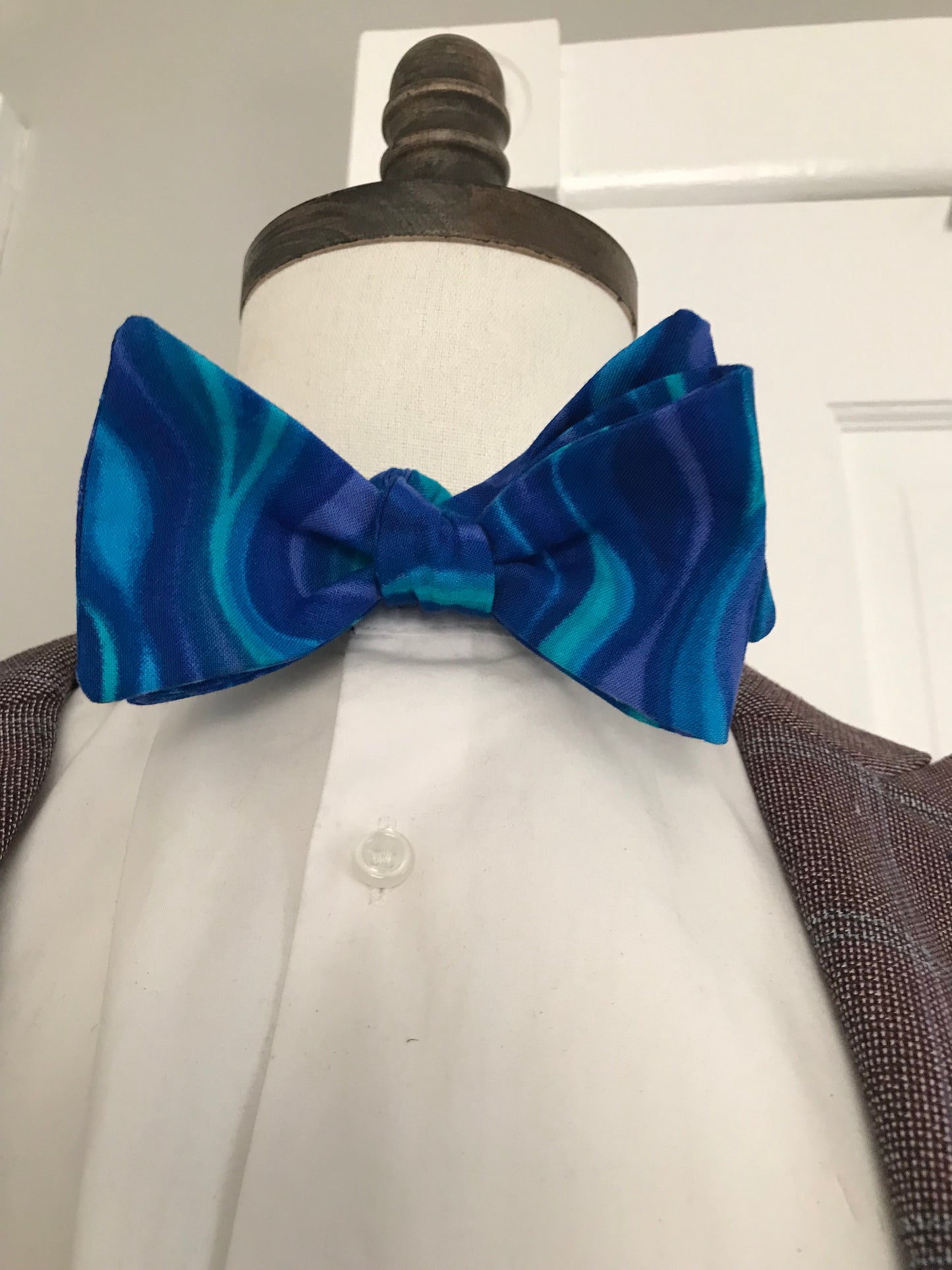 Teals and blue Bowtie set (traditional)