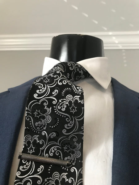Black paisley print Tie set