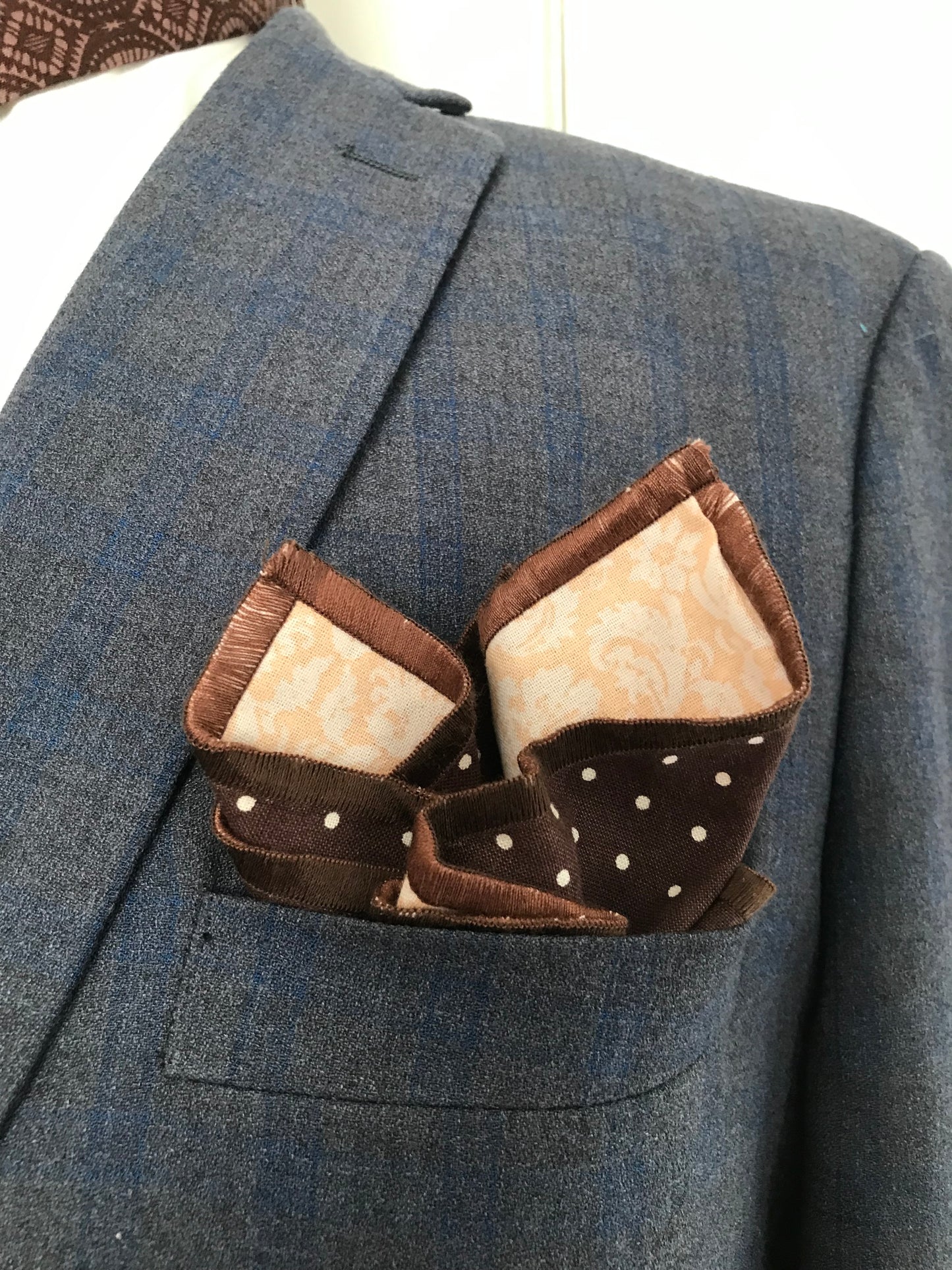 Brown print with brown peach print reversible Bowtie set (FATBOW)