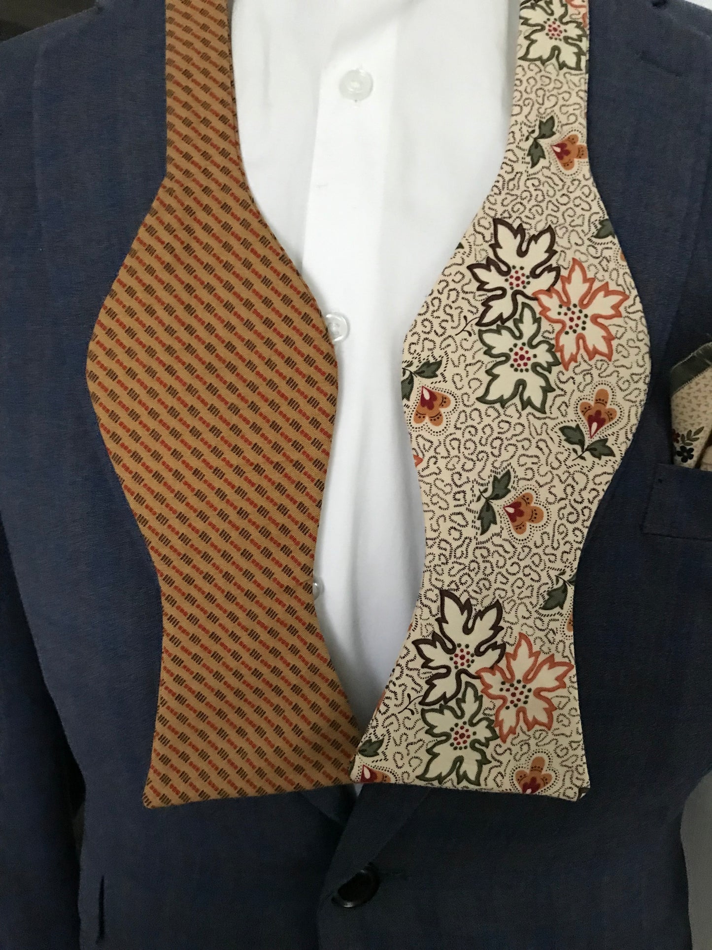 Rust with multi print reversible Bowtie set (FATBOW)