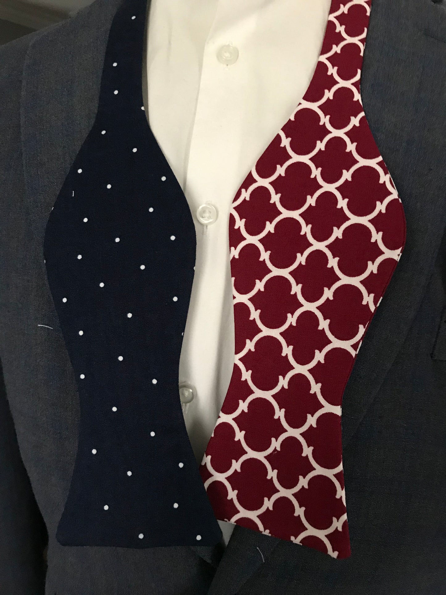 Blue and burgundy print Reversible Bowtie set (FATBOW)