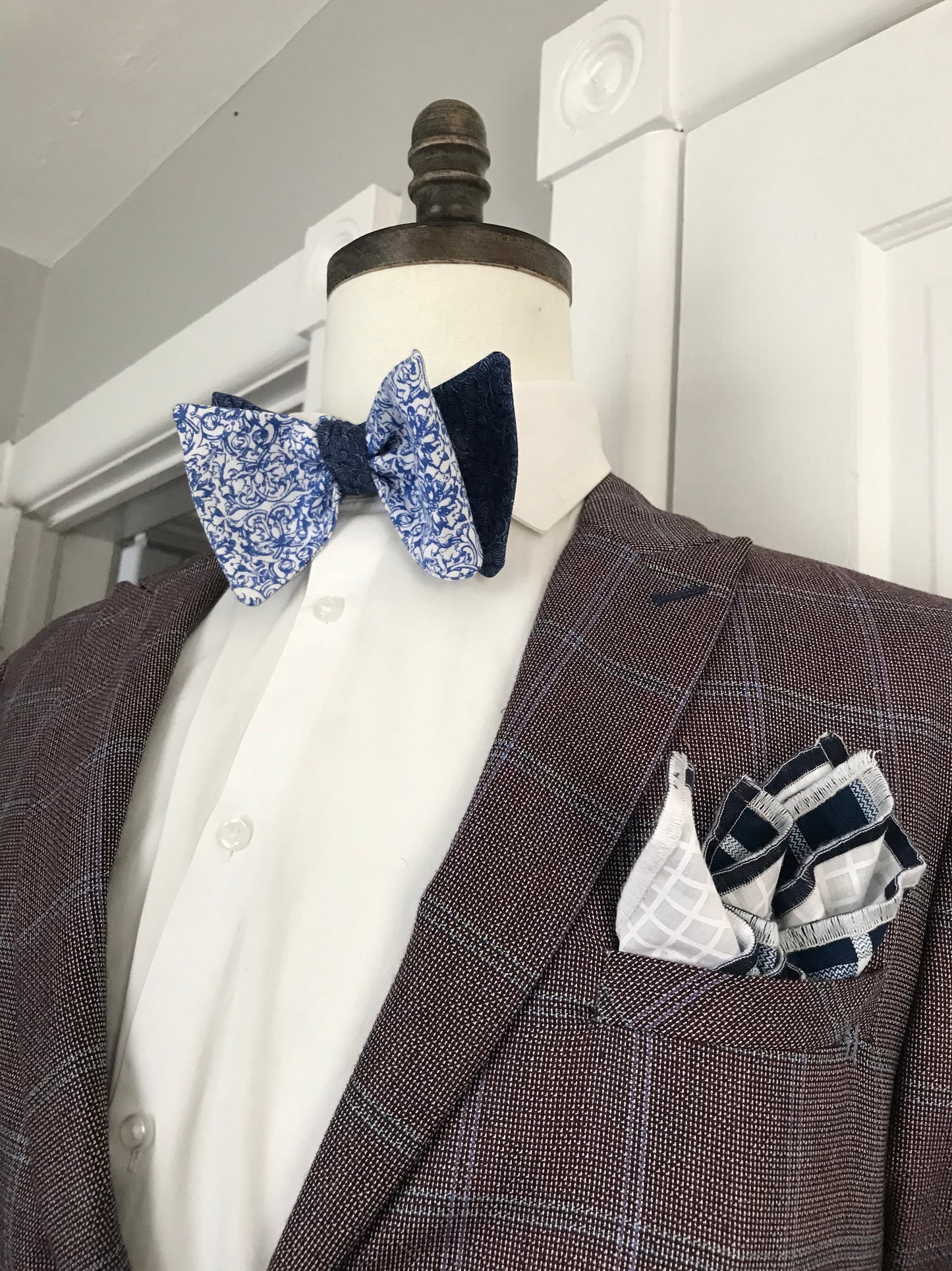 The Blues reversible Bowtie set (FATBOW)
