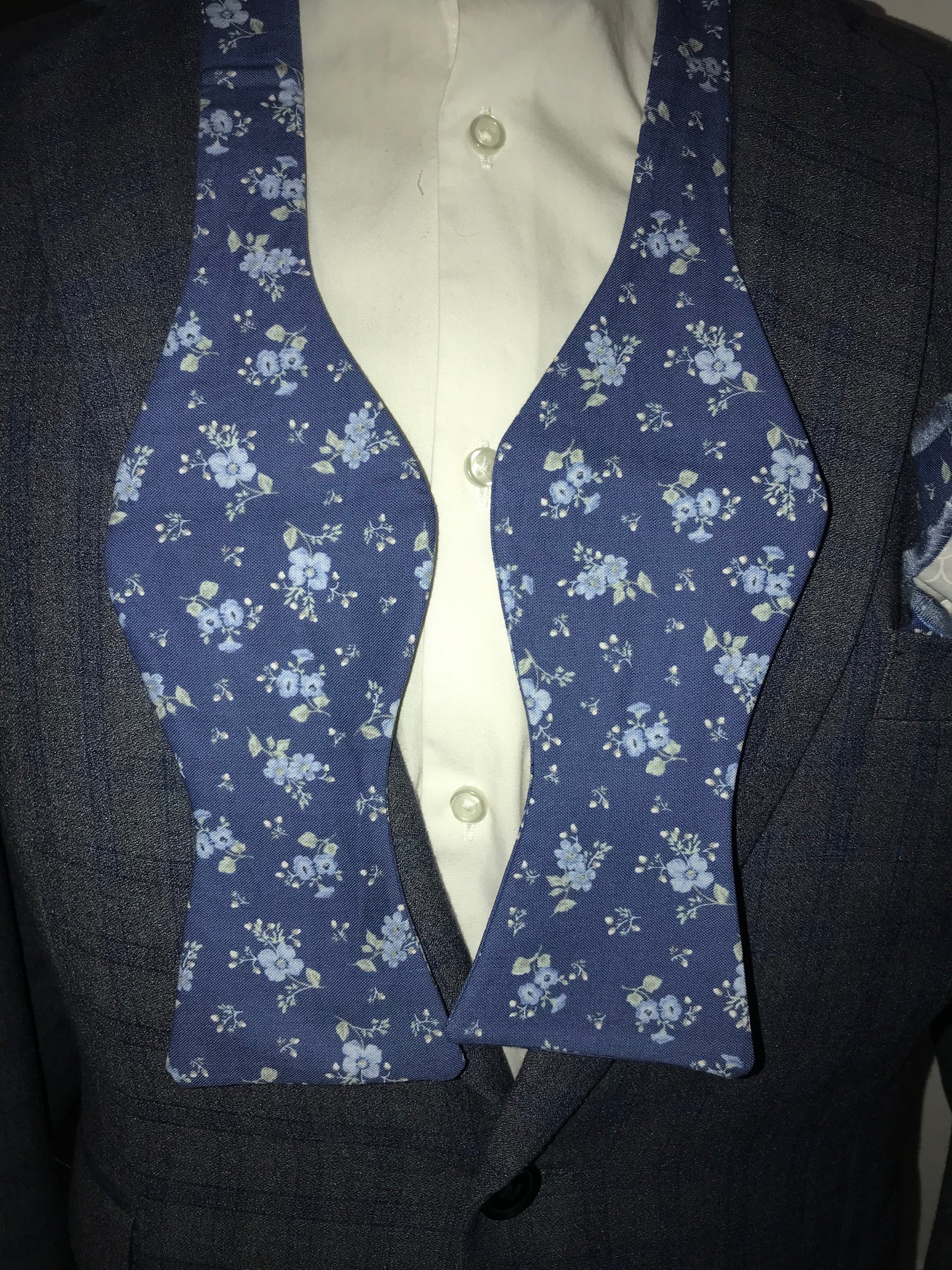 Blue flower print Bowtie Set (FATBOW)