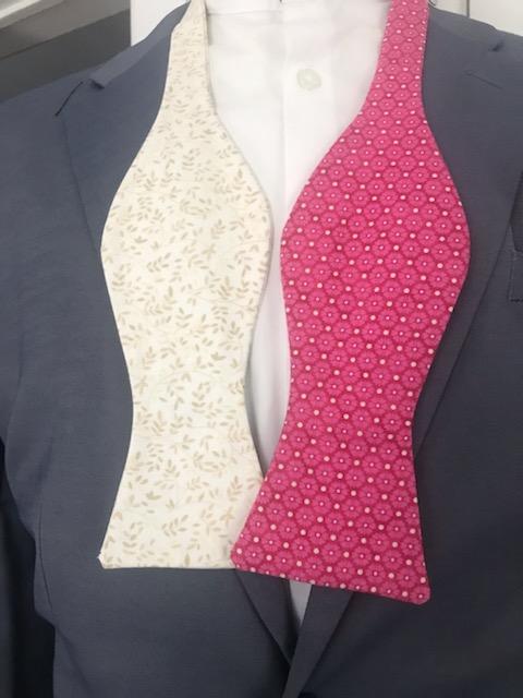 Rose with tan reversible bowtie set (Fatbow)