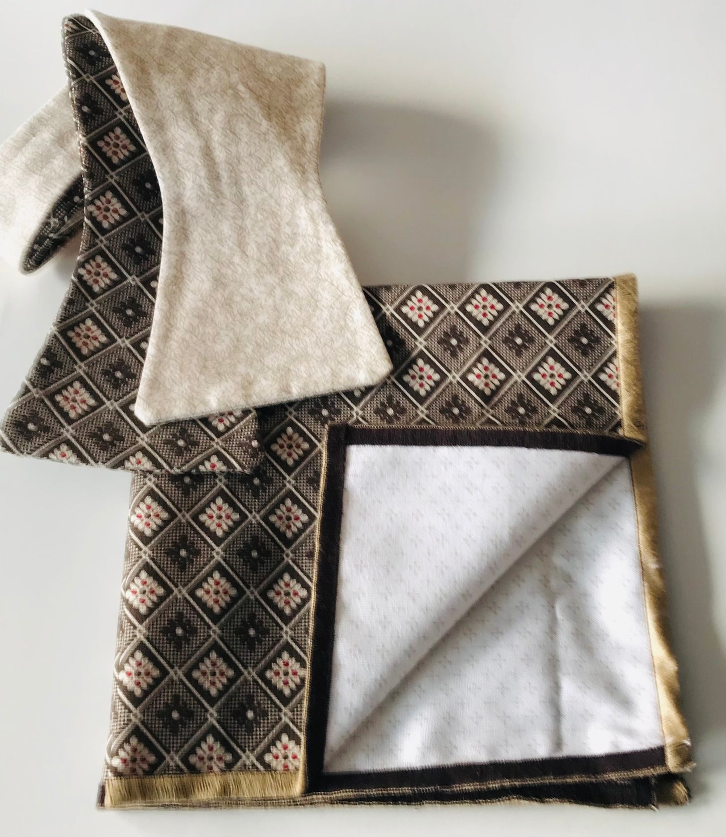 Brown print with cream print reversible Bowtie set