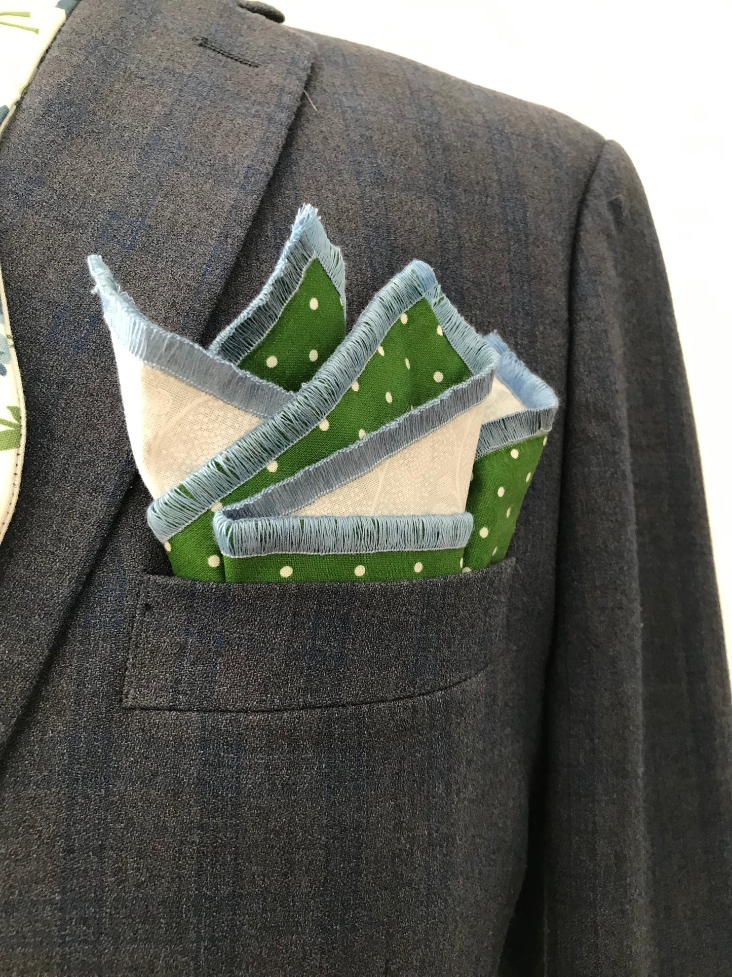 Blue and green print reversible Bowtie set (FATBOW)