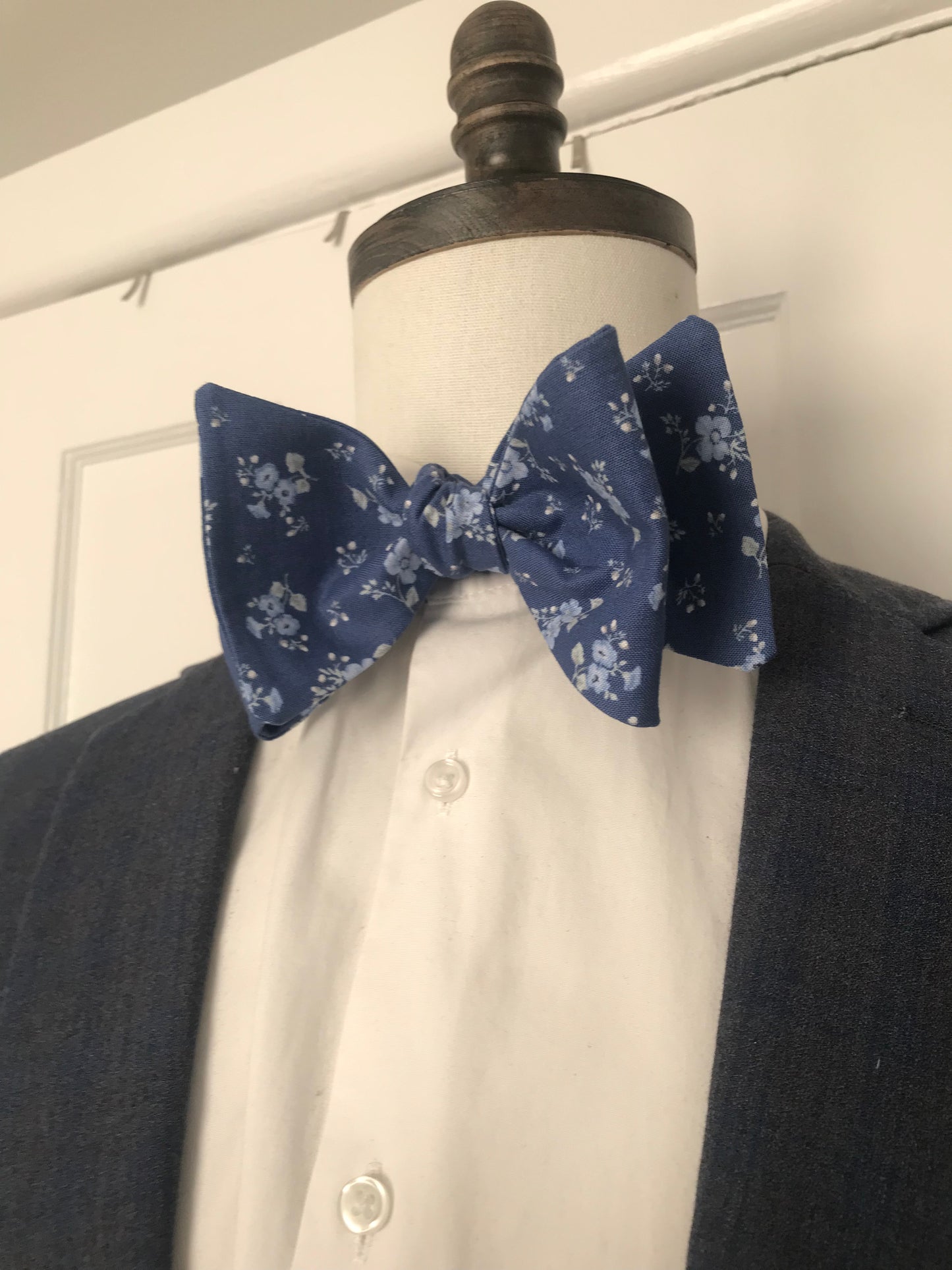 Blue flower print Bowtie Set (FATBOW