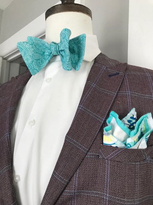 The sunny side Bowtie Set (Traditional)
