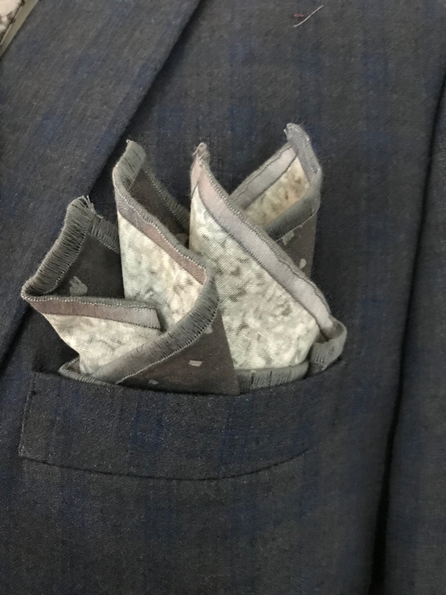 Dark grey and grey print reversible Bowtie set (traditional)