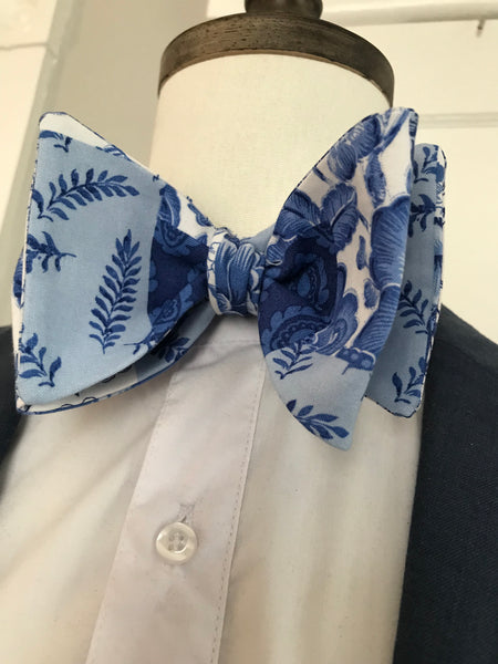 Mixed blue flower print Bowtie Set