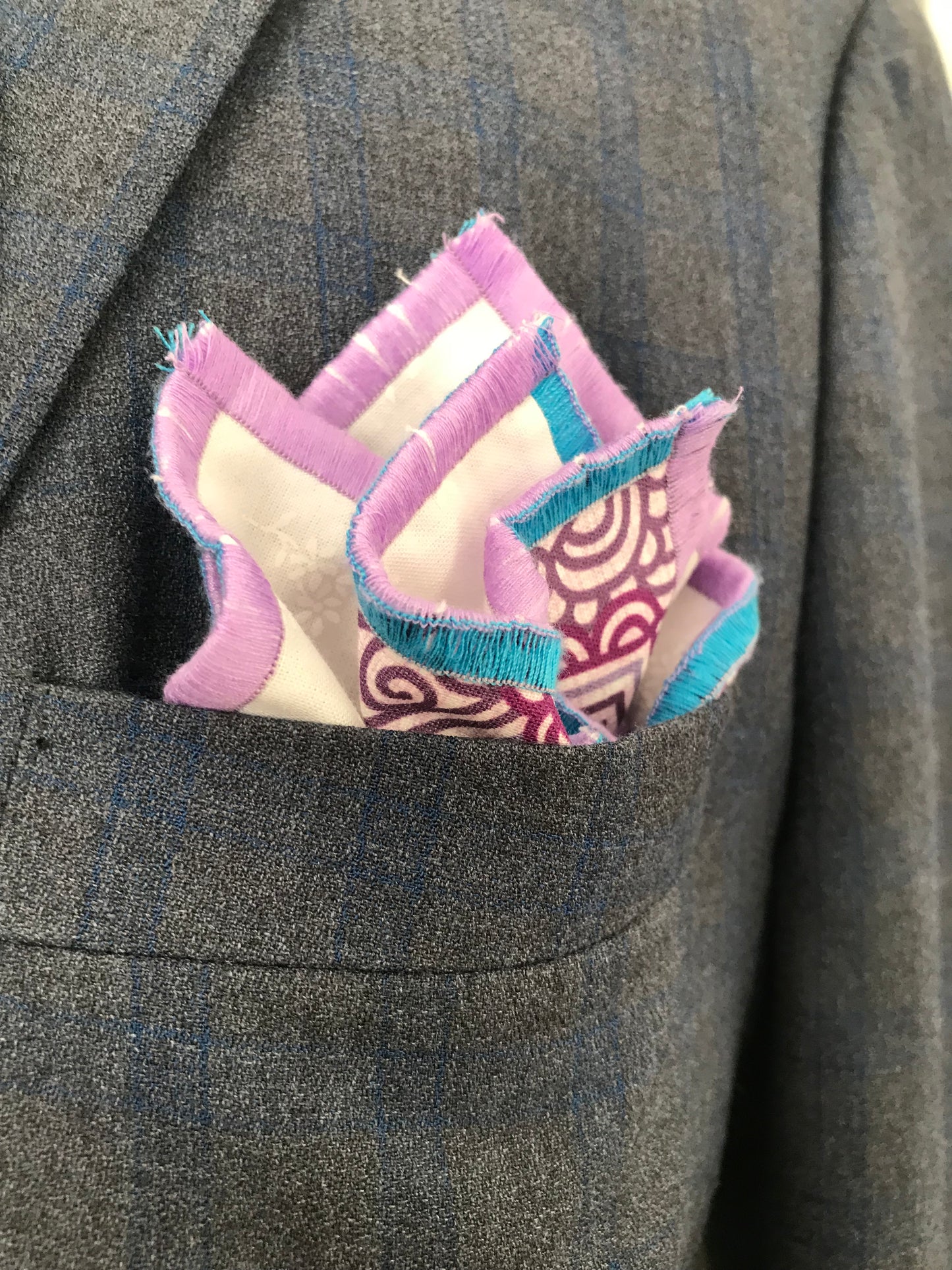 Lavender and blue print reversible Bowtie set (traditional(