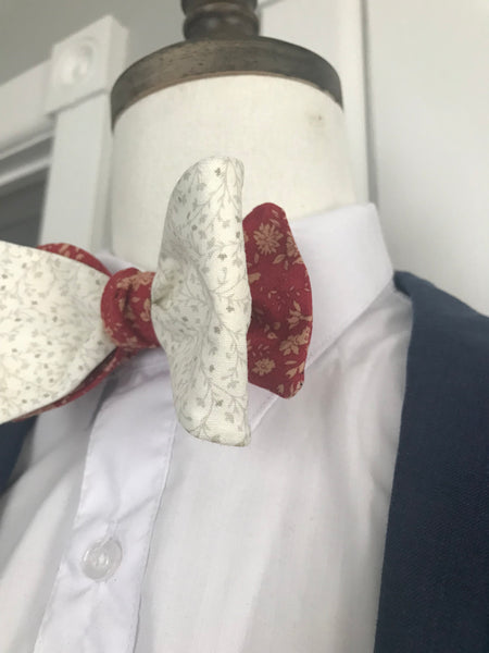 Red and beige print Bowtie Set