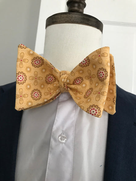 Tanish print Bowtie Set