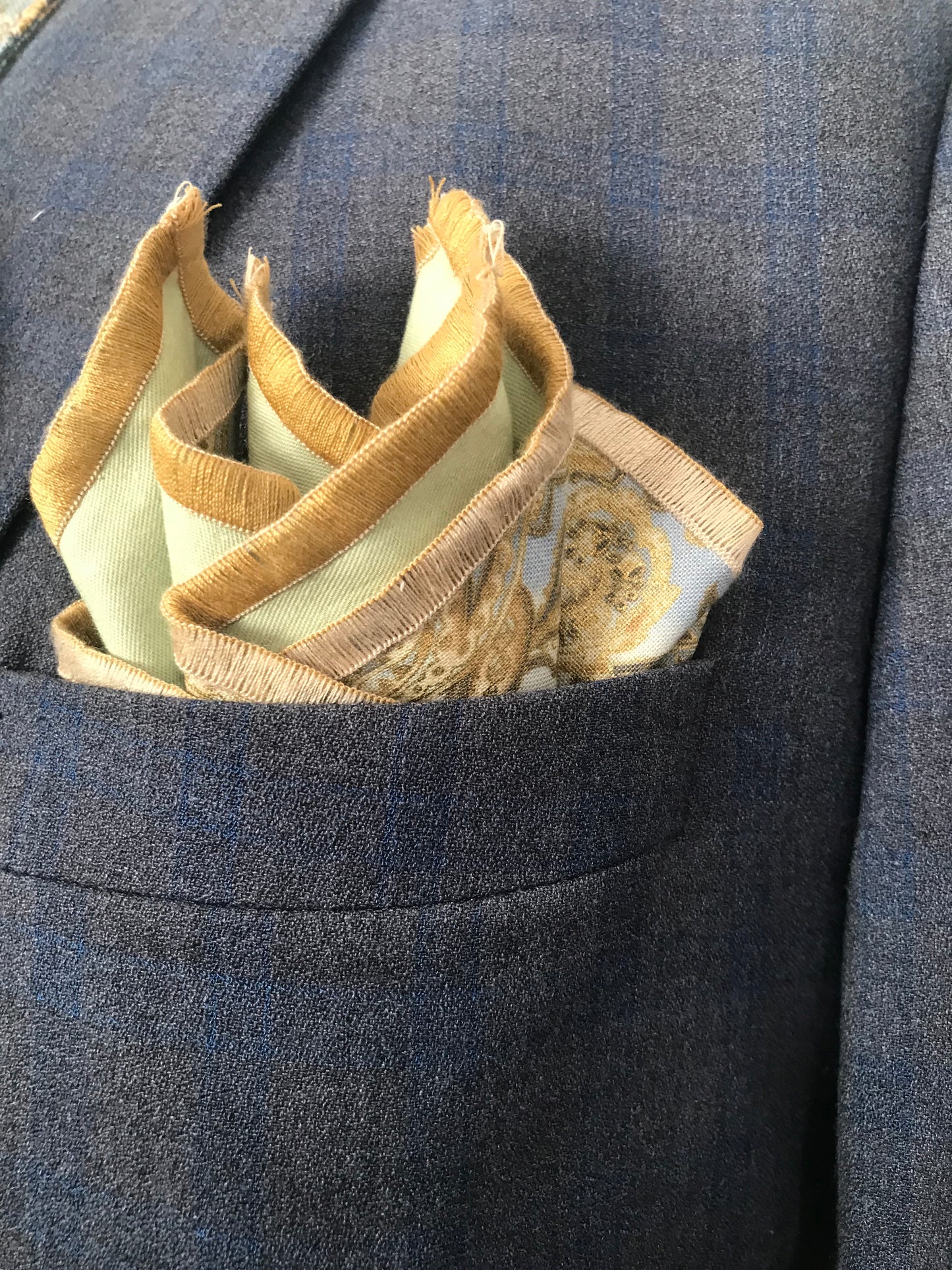 Grey and gold tone reversible Bowtie set (FATBOW)