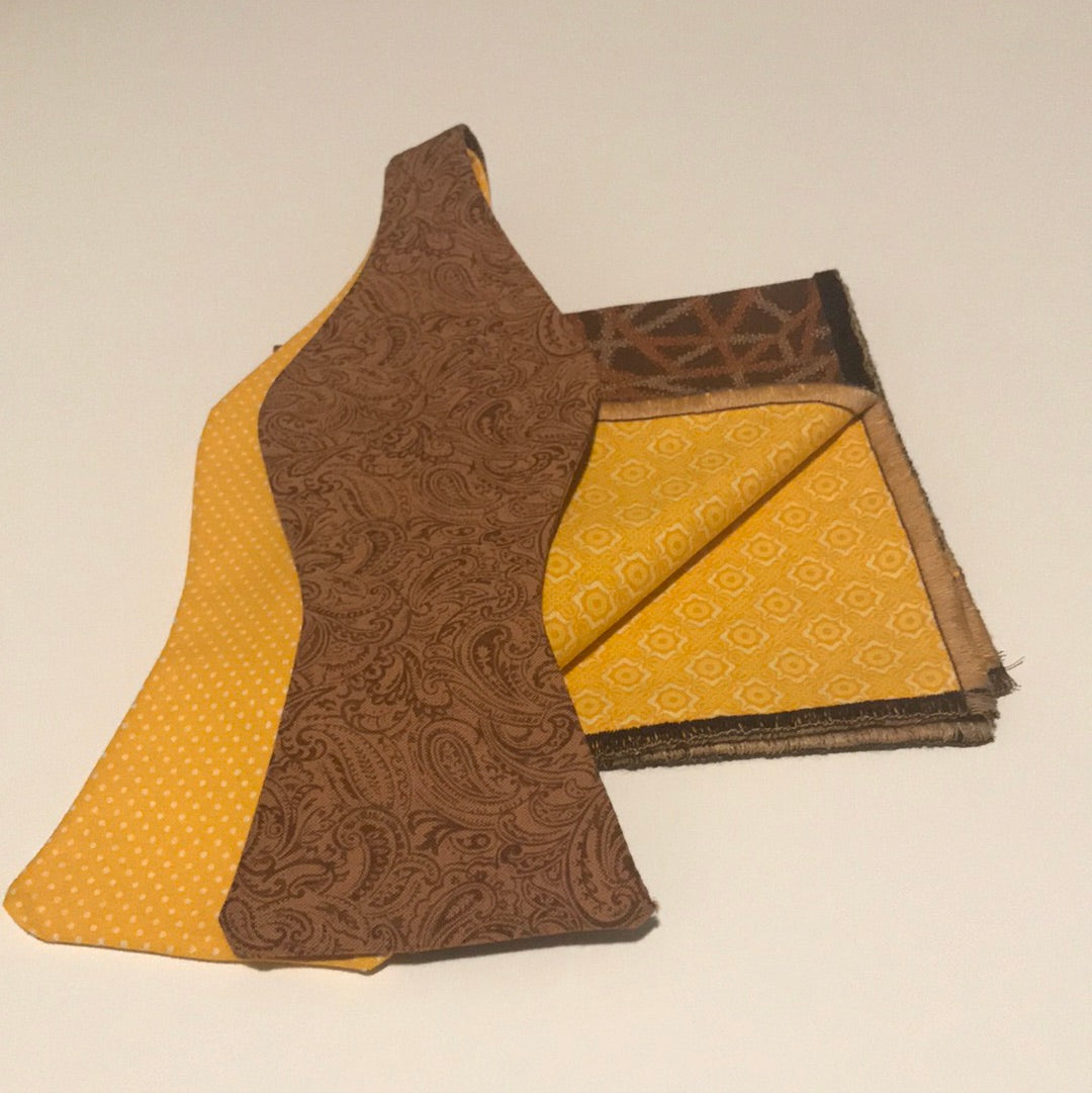 Brown paisley and Gold print Bowtie Set
