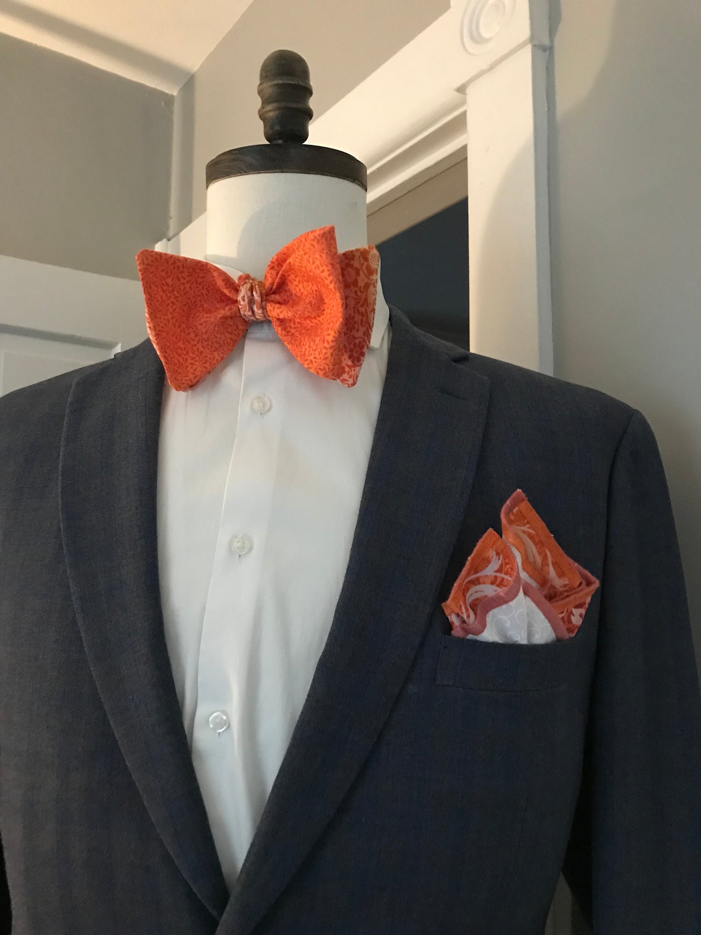 Orange print on orange print reversible Bowtie set (FATBOW)