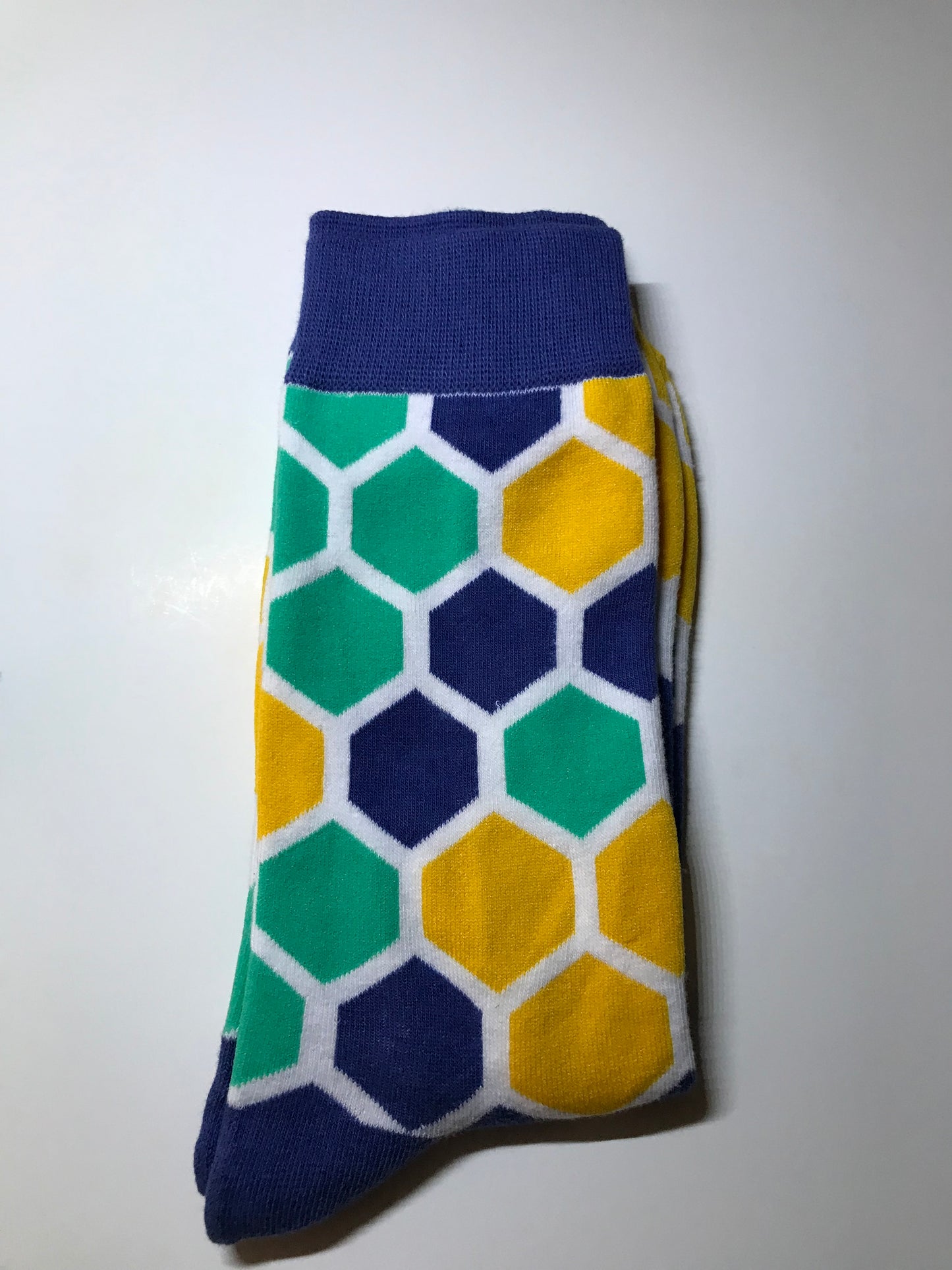 Green and blue blended reversible Bowtie set with blending socks
