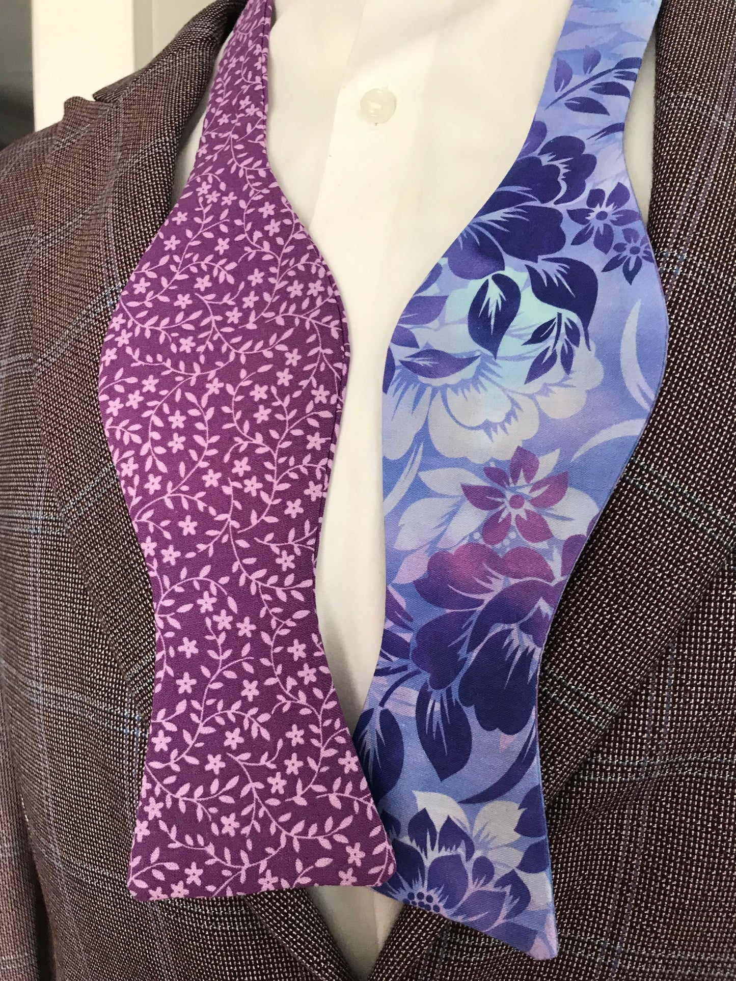 Lavender and mix purple reversible Bowtie se (traditional)