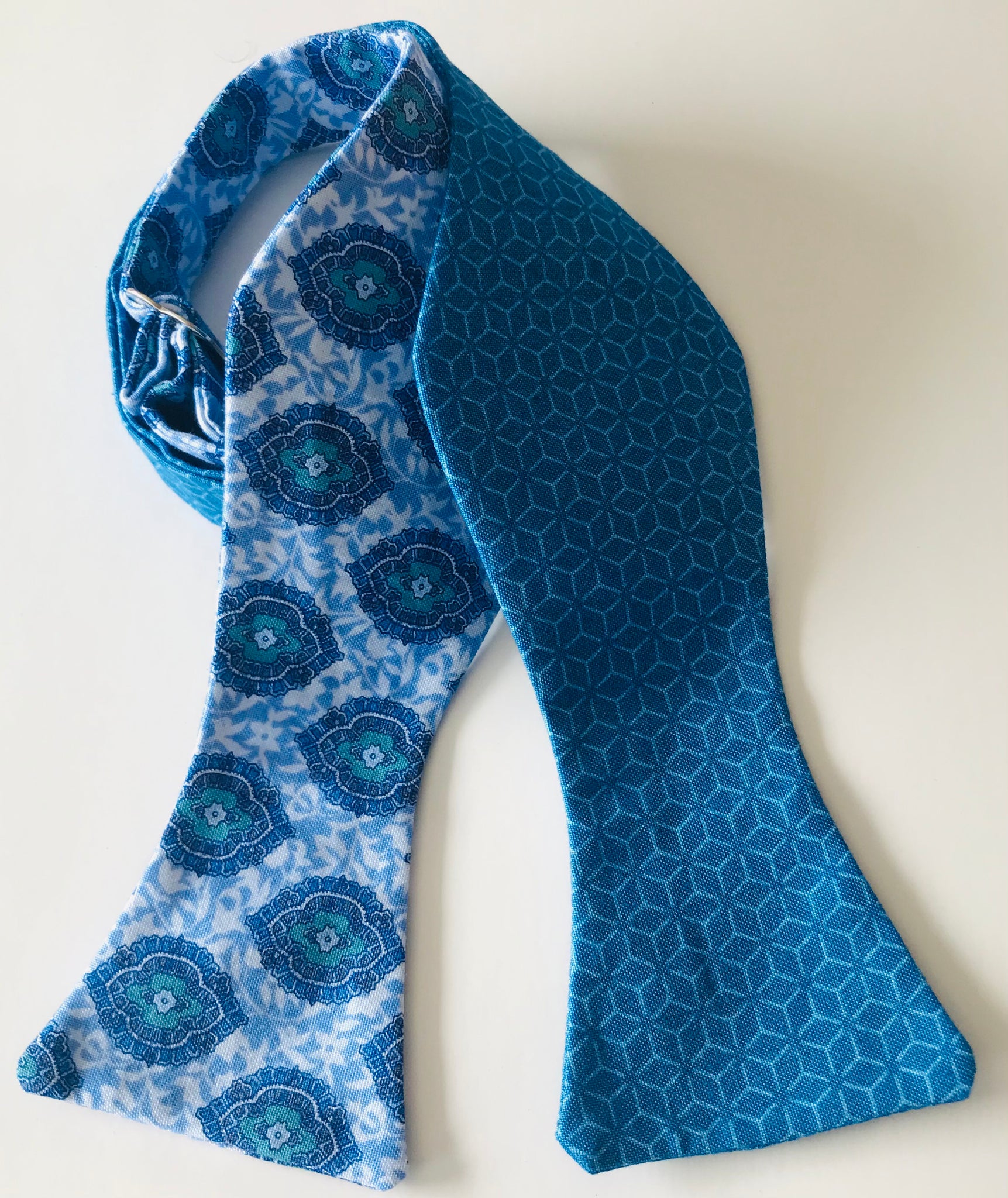 Royal flush Bowtie