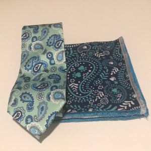 Light green and teal paisley print Tie set
