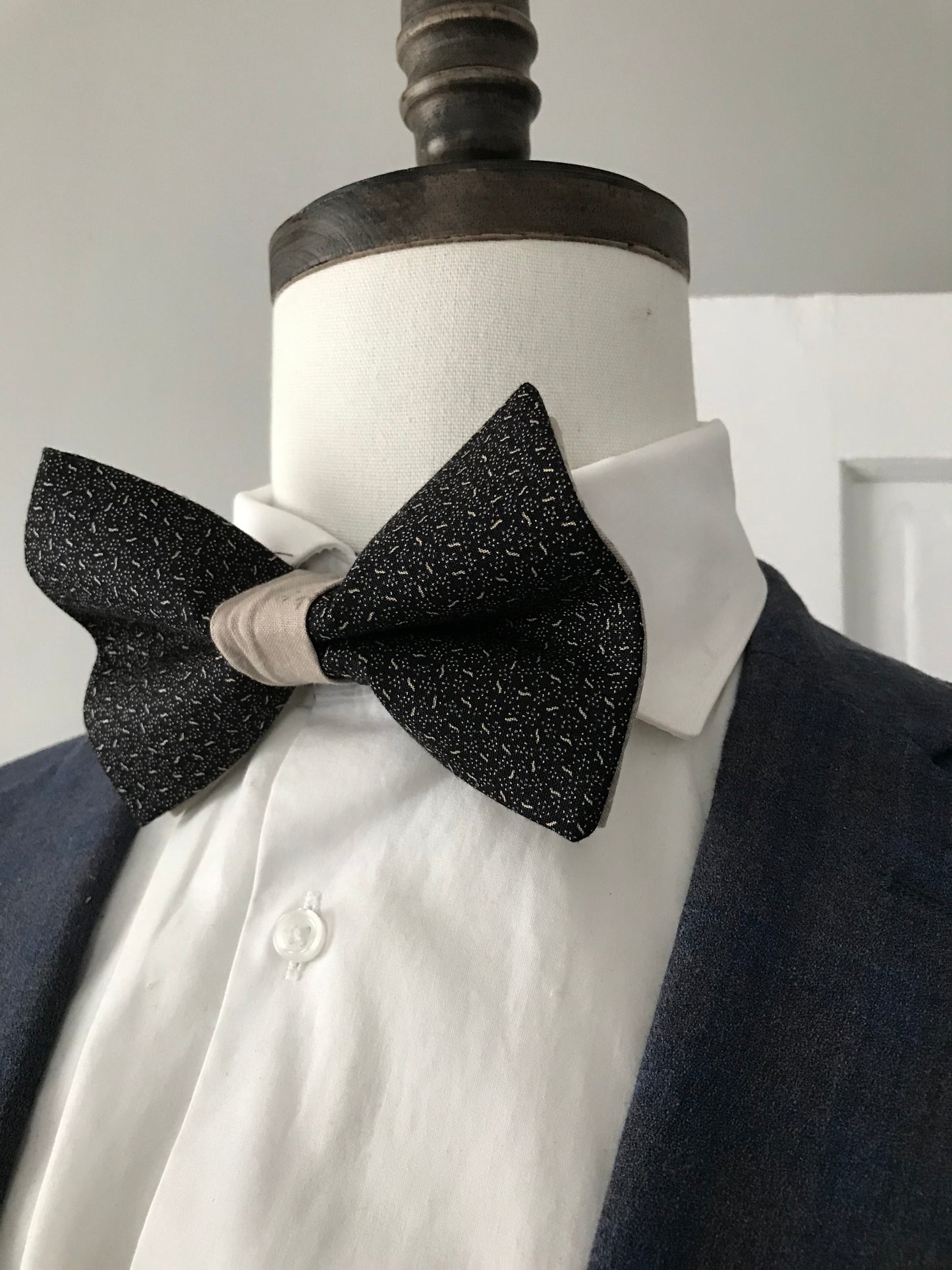 Tan and black prettied Bowtie