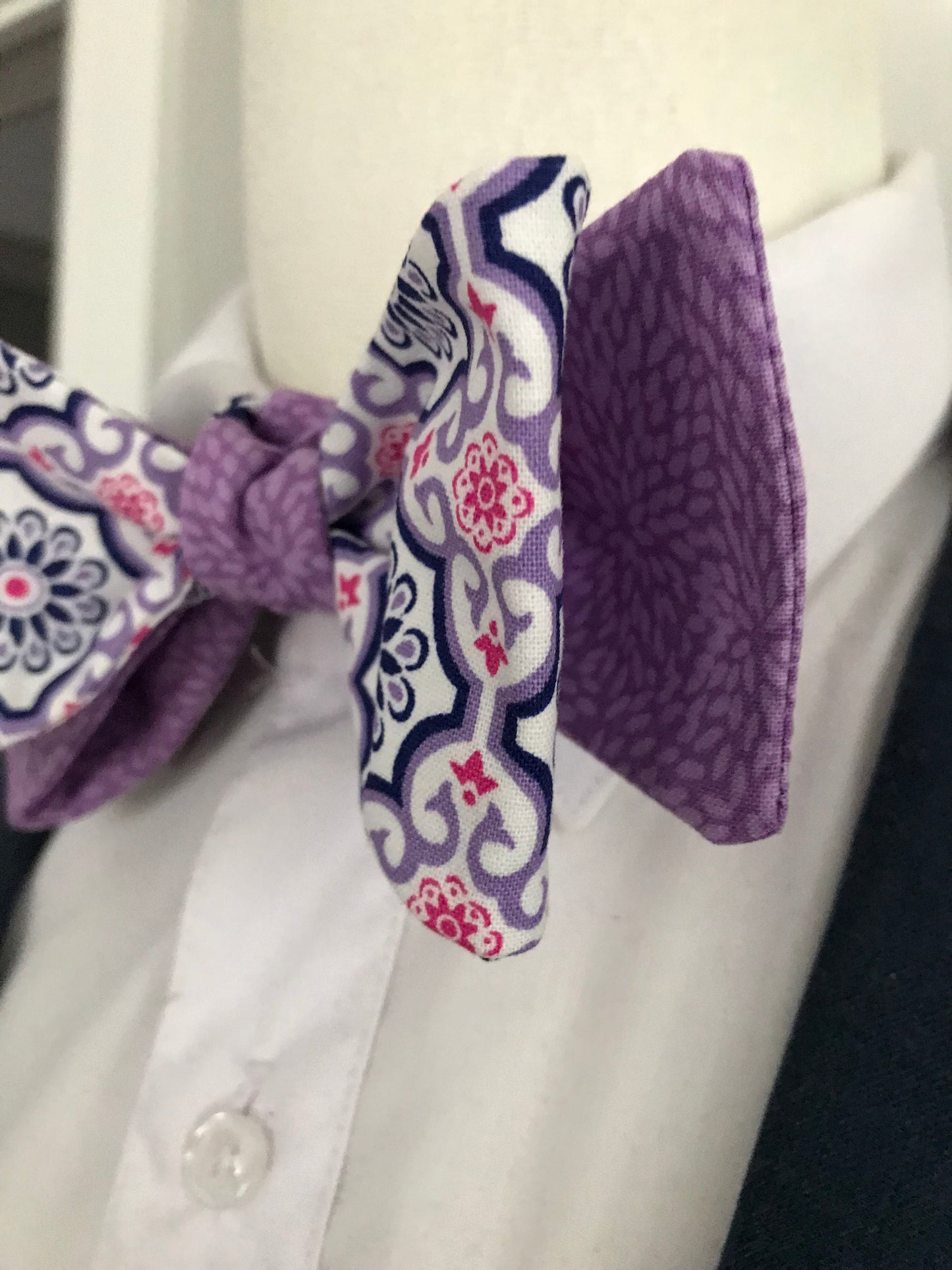 Deep purple with white and lavender print reversible Bowtie set