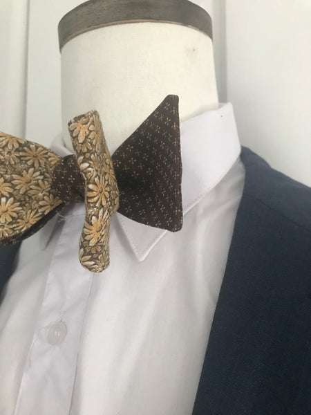 Beige and brown print reversible Bowtie set (TRADITIONAL )