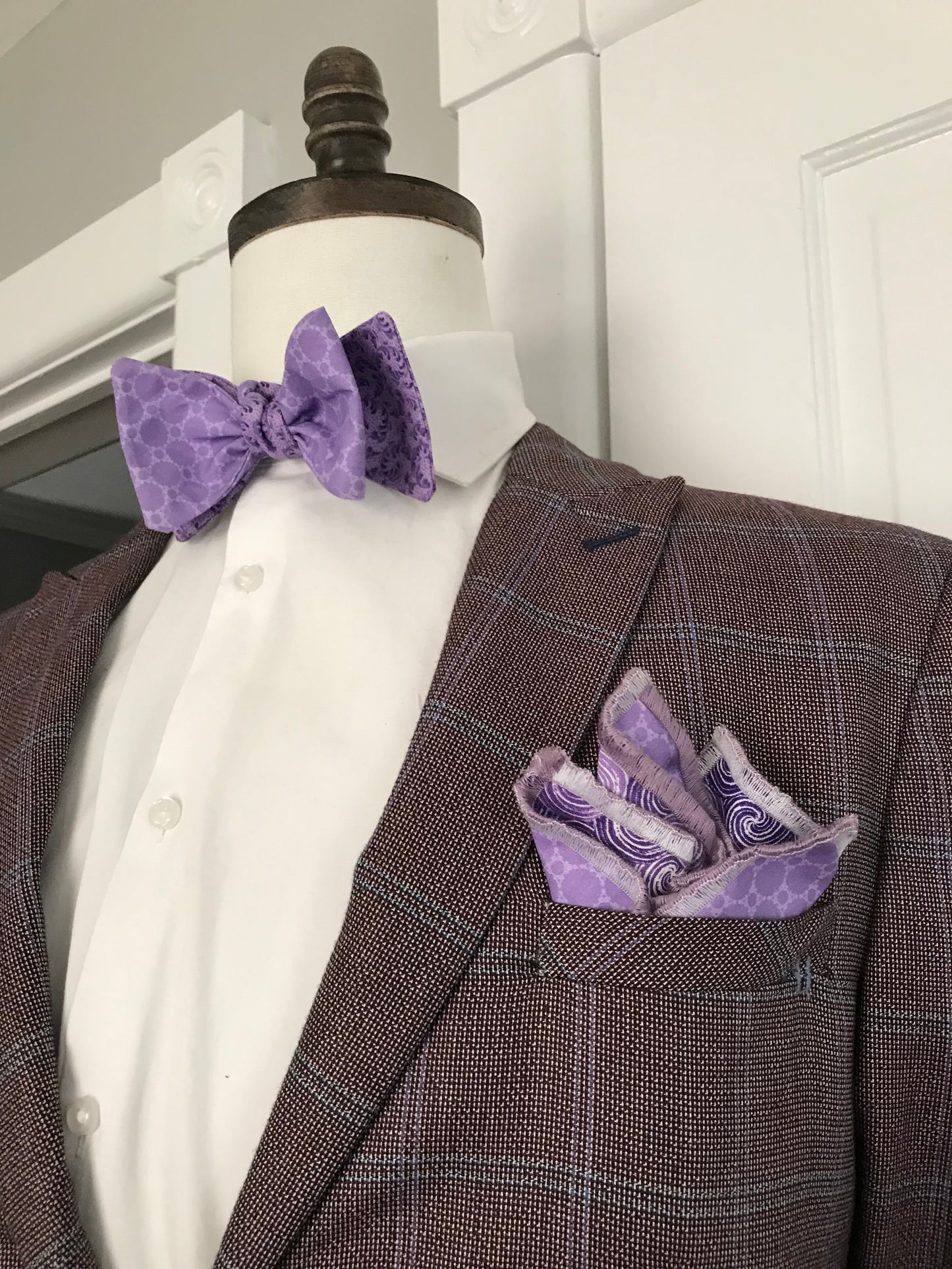 Purple and purple reversible Bowtie set (traditional