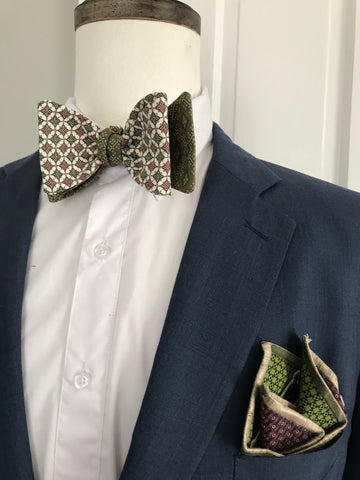 Burgundy white and green print burgundy and green print reversible Bowtie set