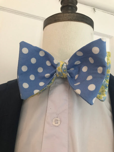 Yellow and powder blue print with a blue dot reversible Bowtie set