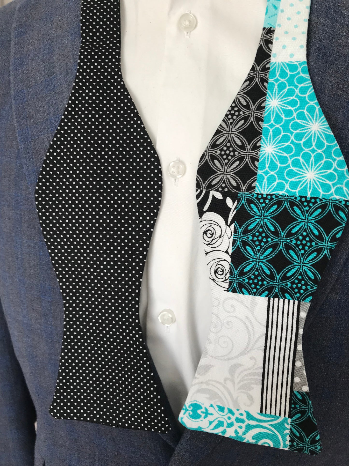 Black white and teal reversible Bowtie set (FATBOW)