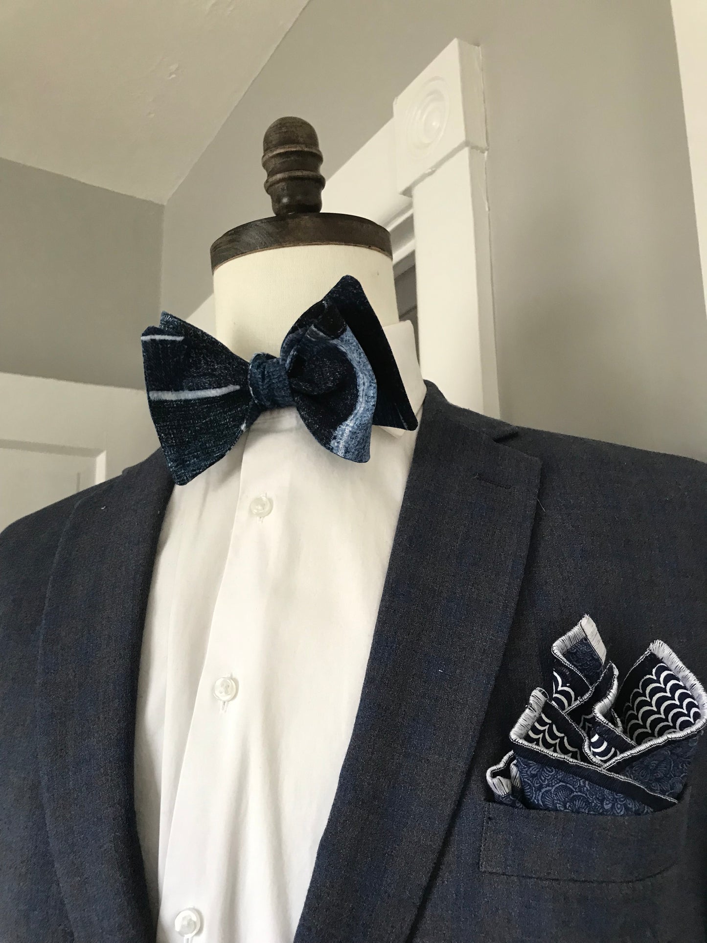 Denim look Bowtie set (FATBOW)