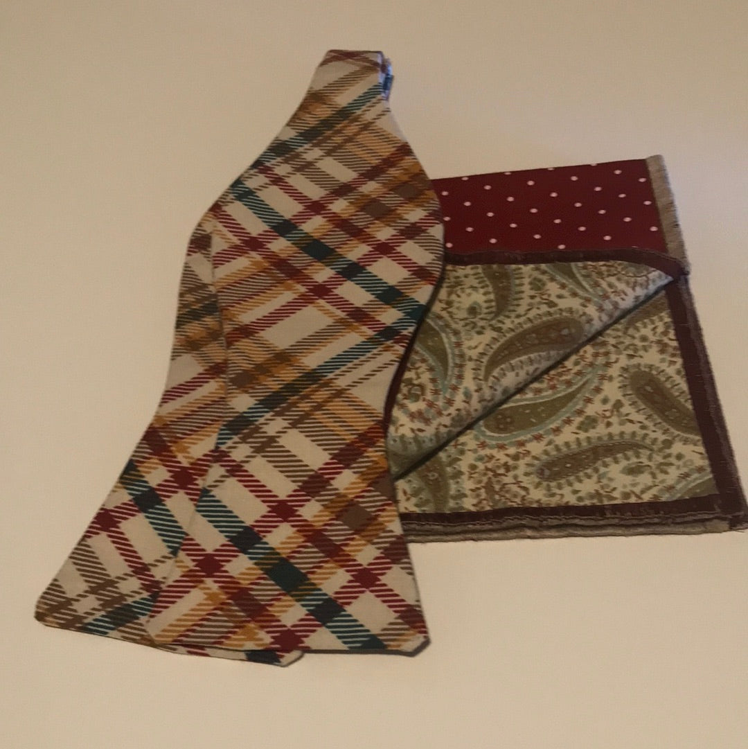 Burgundy green and Beige check print Bowtie Set