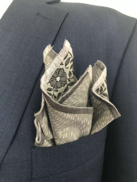 Darker grey with a faint yellow and grey print reversible Bowtie set