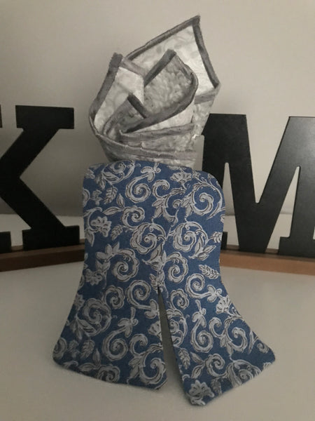 Blue and Light Grey Print Reversible Bowtie set