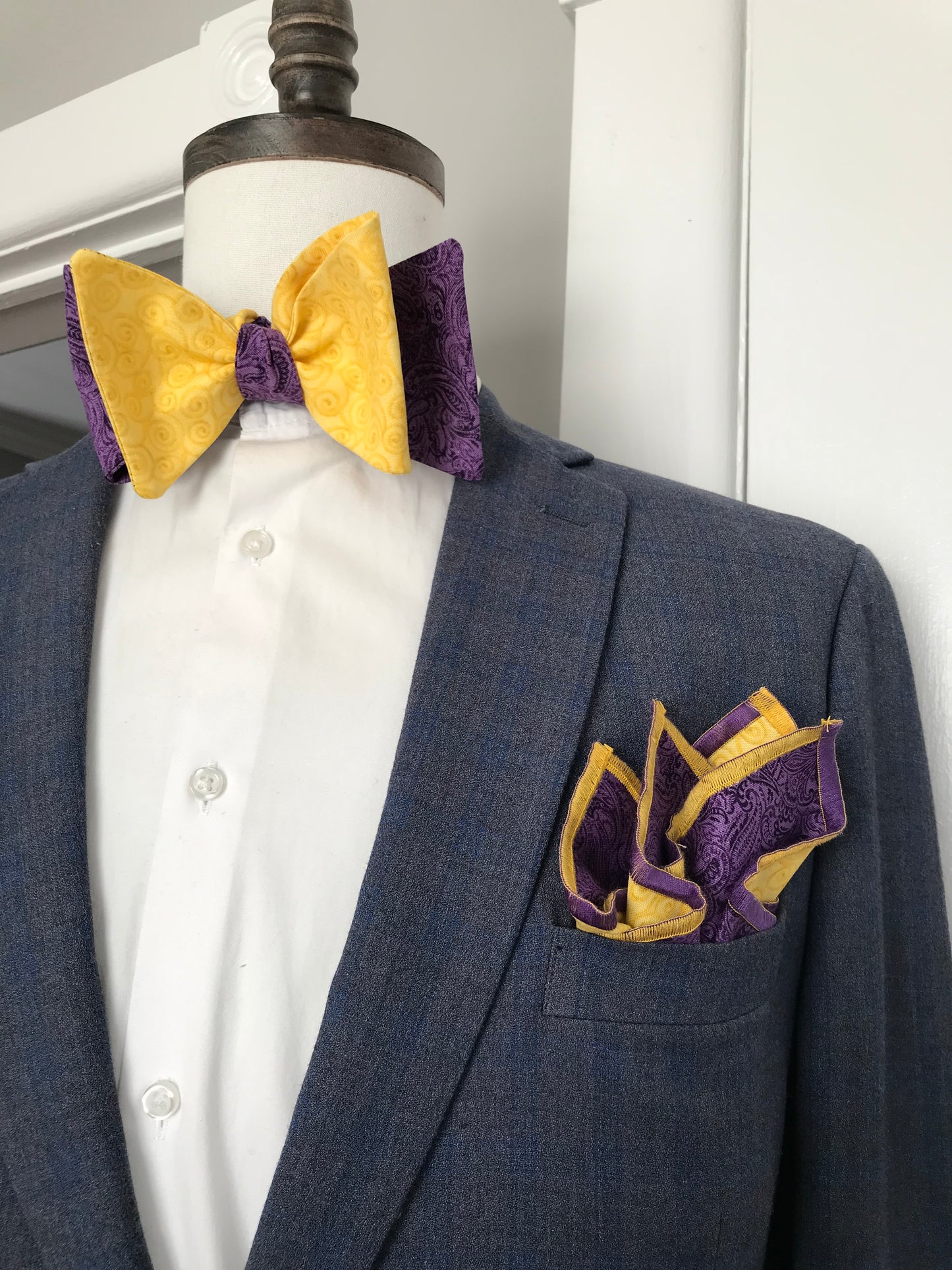 Purple and Gold reversible Bowtie set (FATBOW)