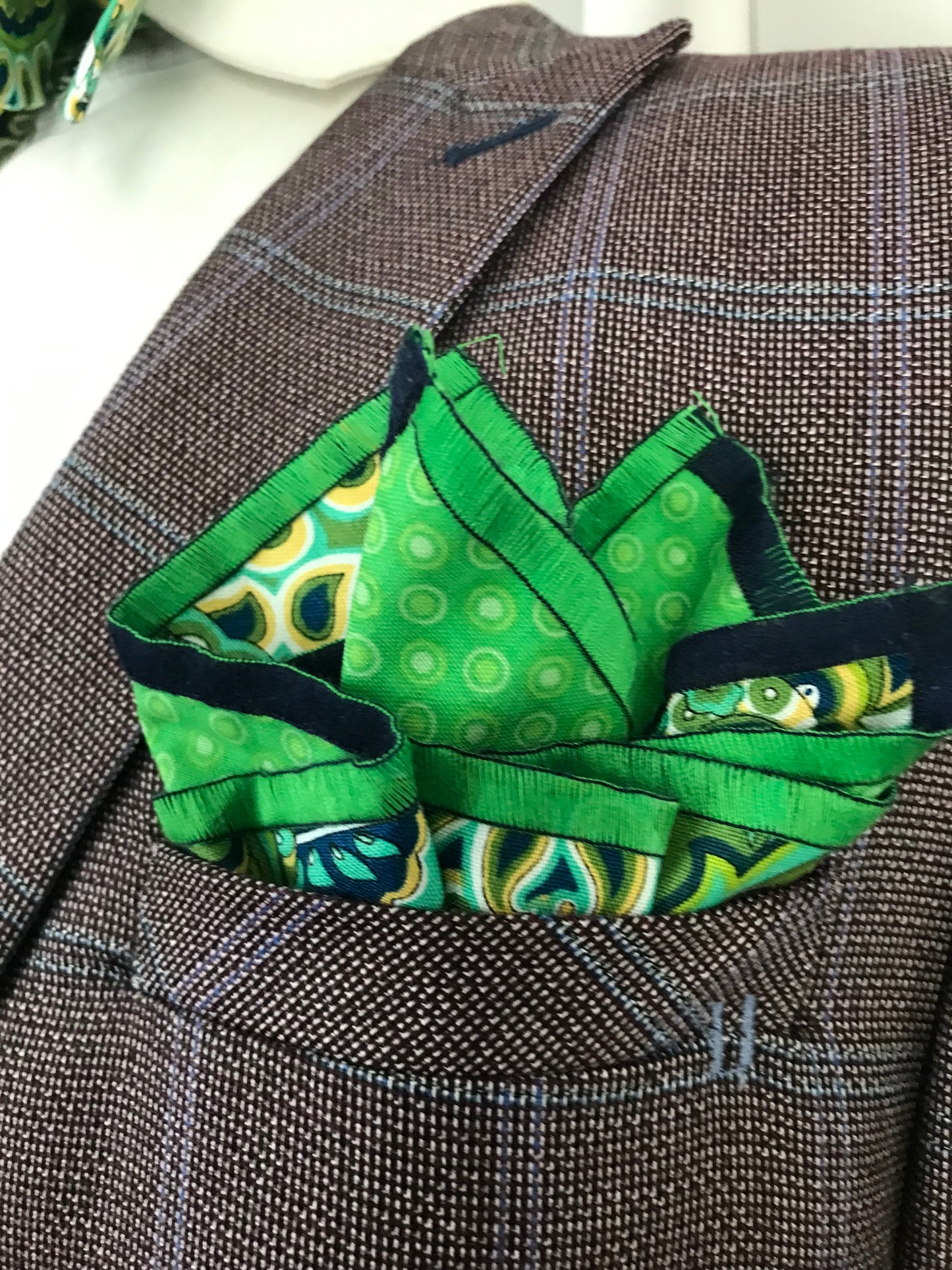 The Factor reversible Bowtie set E(FATBOW)