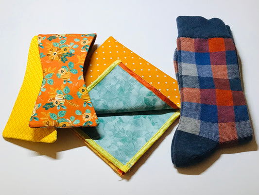 Orange and teal reversible Bowtie set with blending socks (FATBOW)