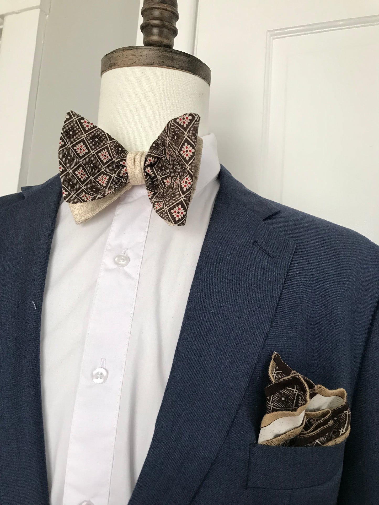 Brown print with cream print reversible Bowtie set