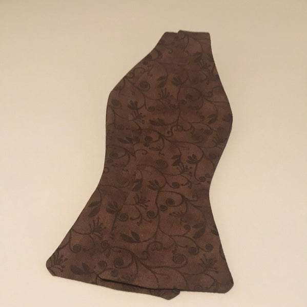 Brown print Bowtie Set