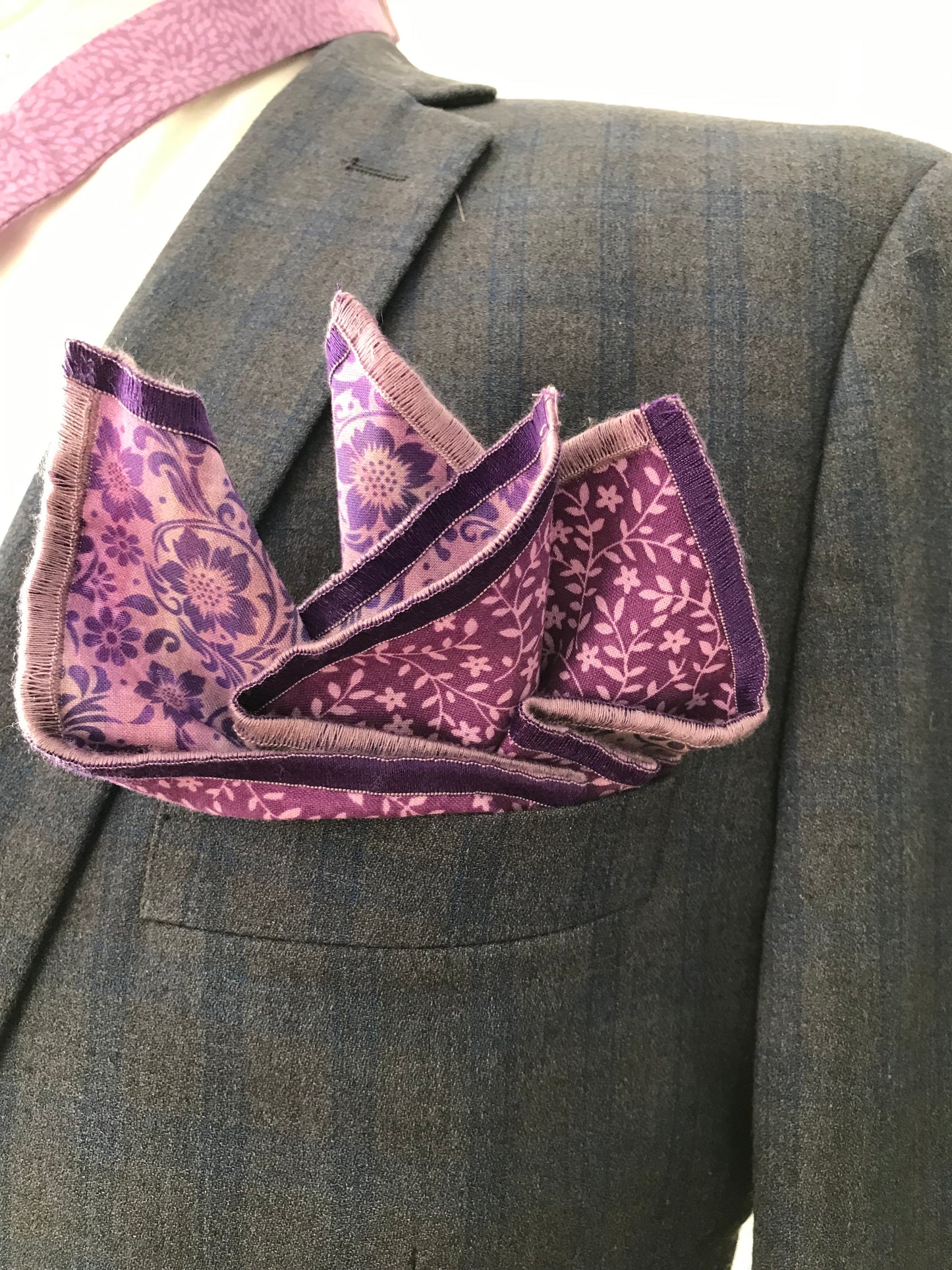 Lavender and purple print reversible Bowtie set (FATBOW)