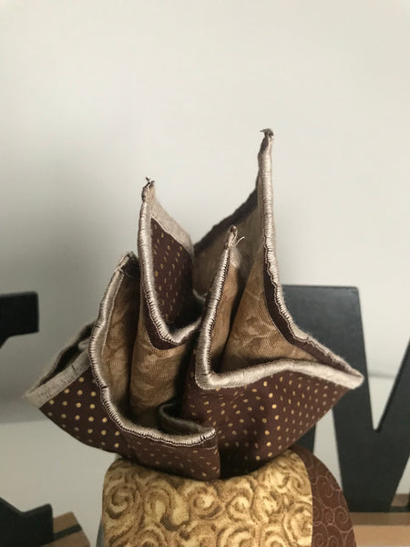 Milk chocolate mix with hints of gold Reversible Bowtie set