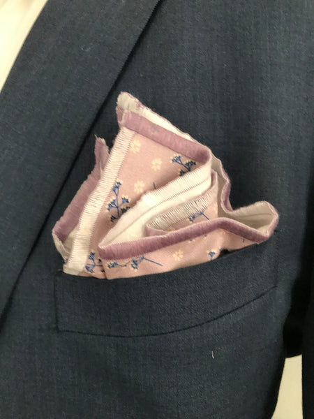 Pinkish Multi Flower print Bowtie Set