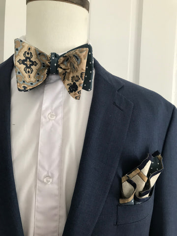 Grayish blue print with blue grey dot reversible Bowtie set